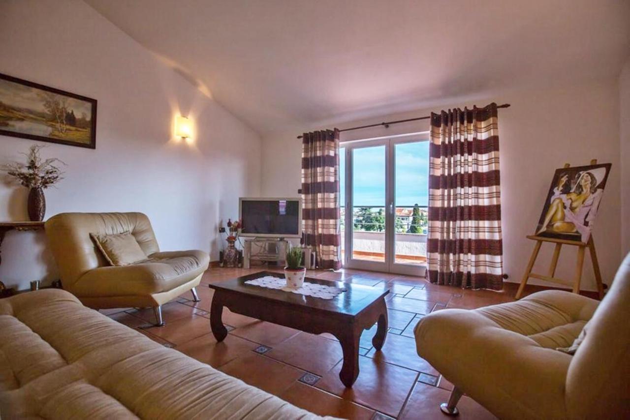 Guest House Casa Mia - Rooms & Apartments روفينج المظهر الخارجي الصورة