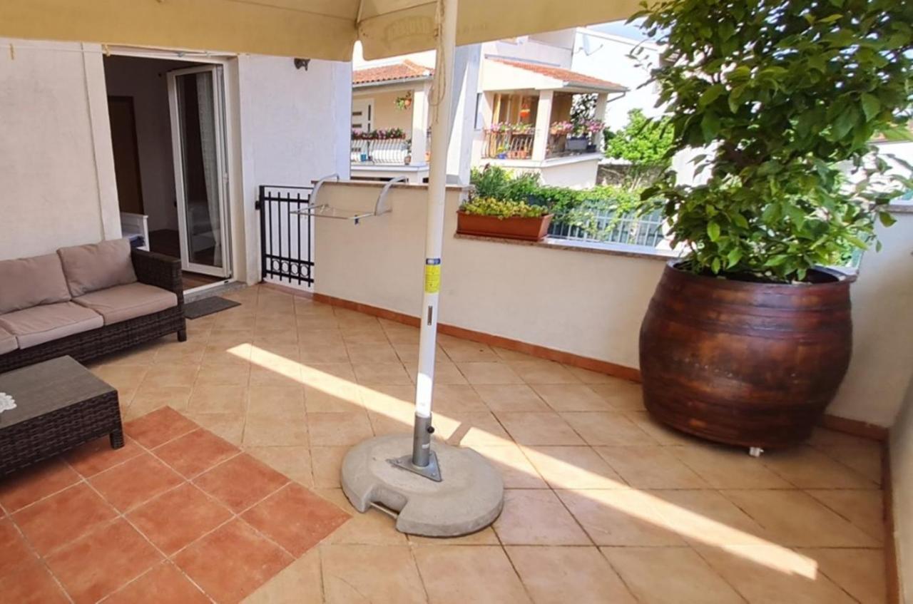 Guest House Casa Mia - Rooms & Apartments روفينج المظهر الخارجي الصورة