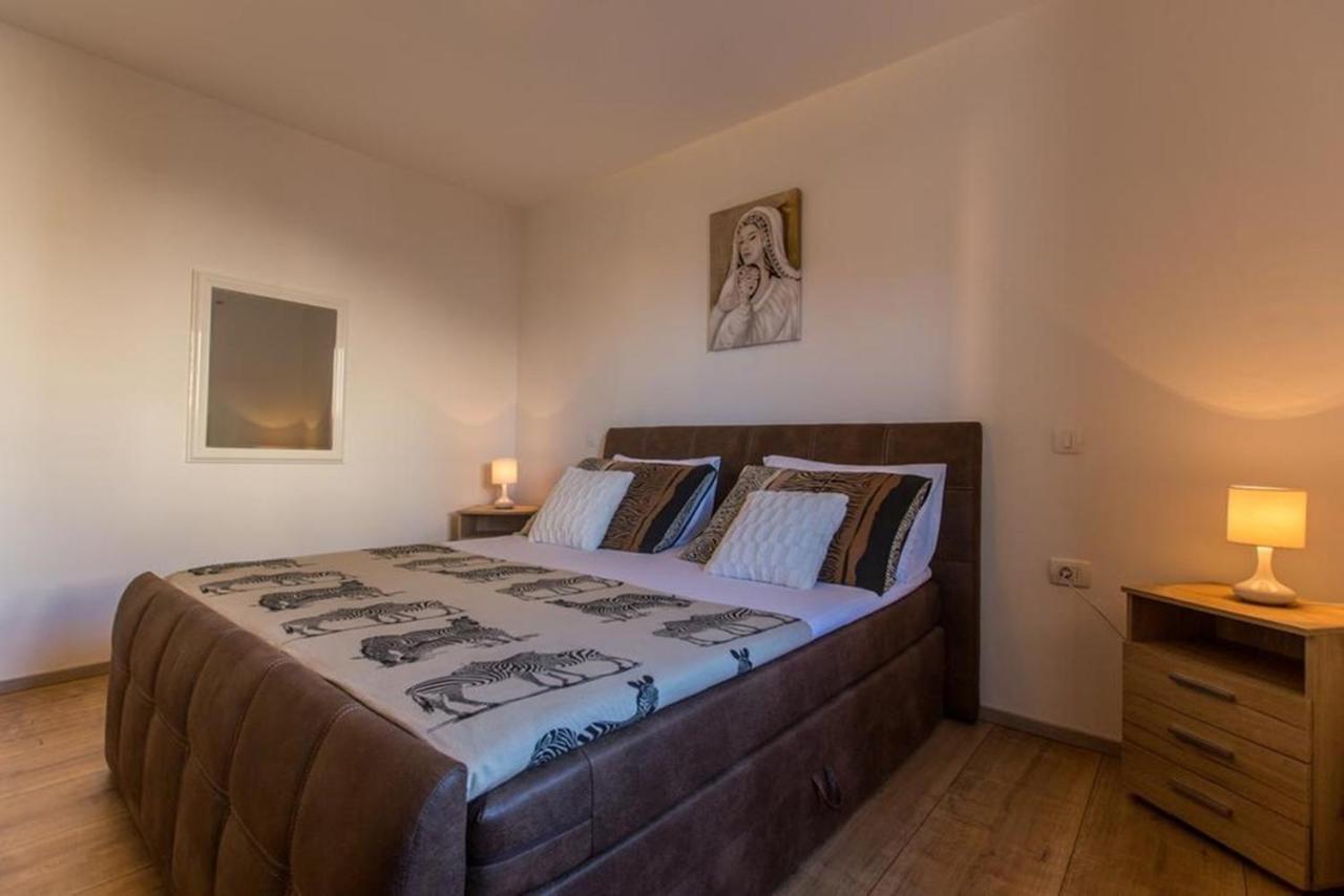 Guest House Casa Mia - Rooms & Apartments روفينج الغرفة الصورة