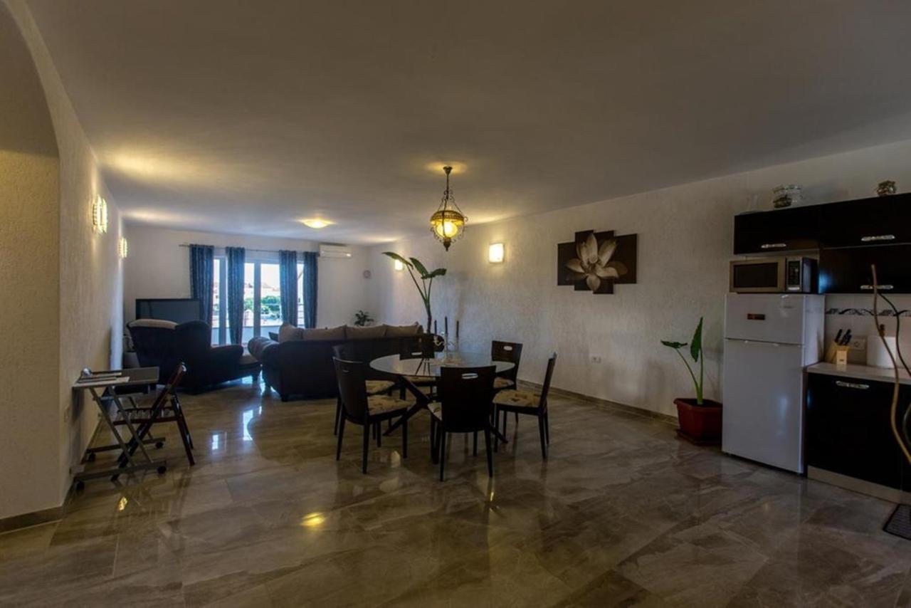 Guest House Casa Mia - Rooms & Apartments روفينج الغرفة الصورة