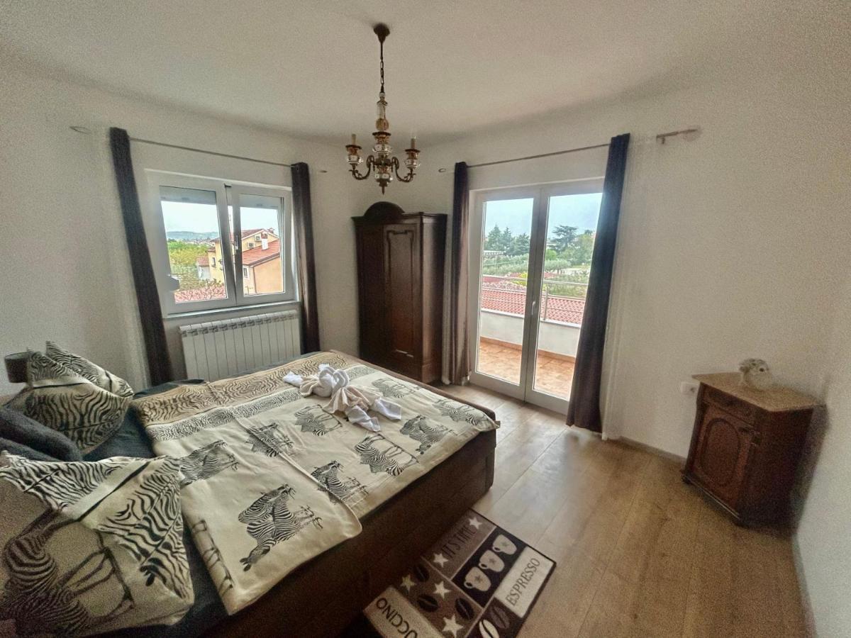 Guest House Casa Mia - Rooms & Apartments روفينج المظهر الخارجي الصورة