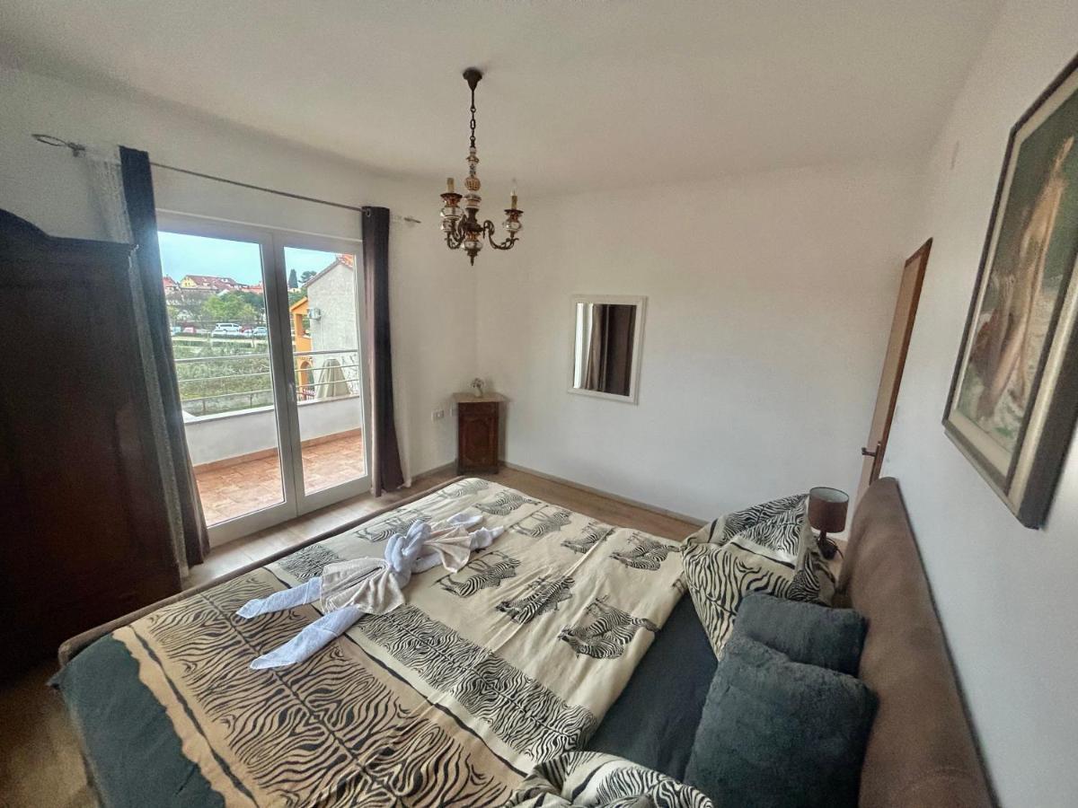 Guest House Casa Mia - Rooms & Apartments روفينج المظهر الخارجي الصورة