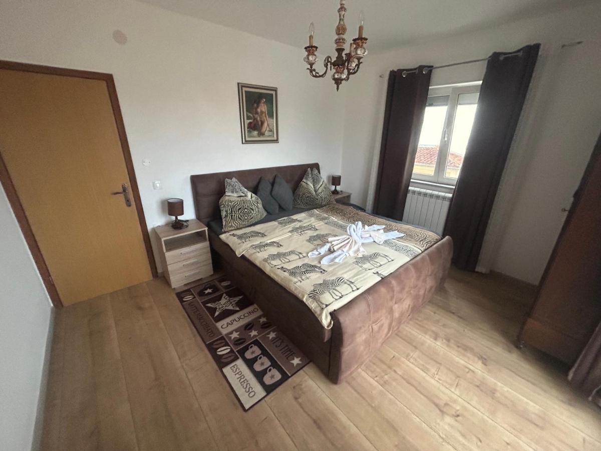Guest House Casa Mia - Rooms & Apartments روفينج المظهر الخارجي الصورة