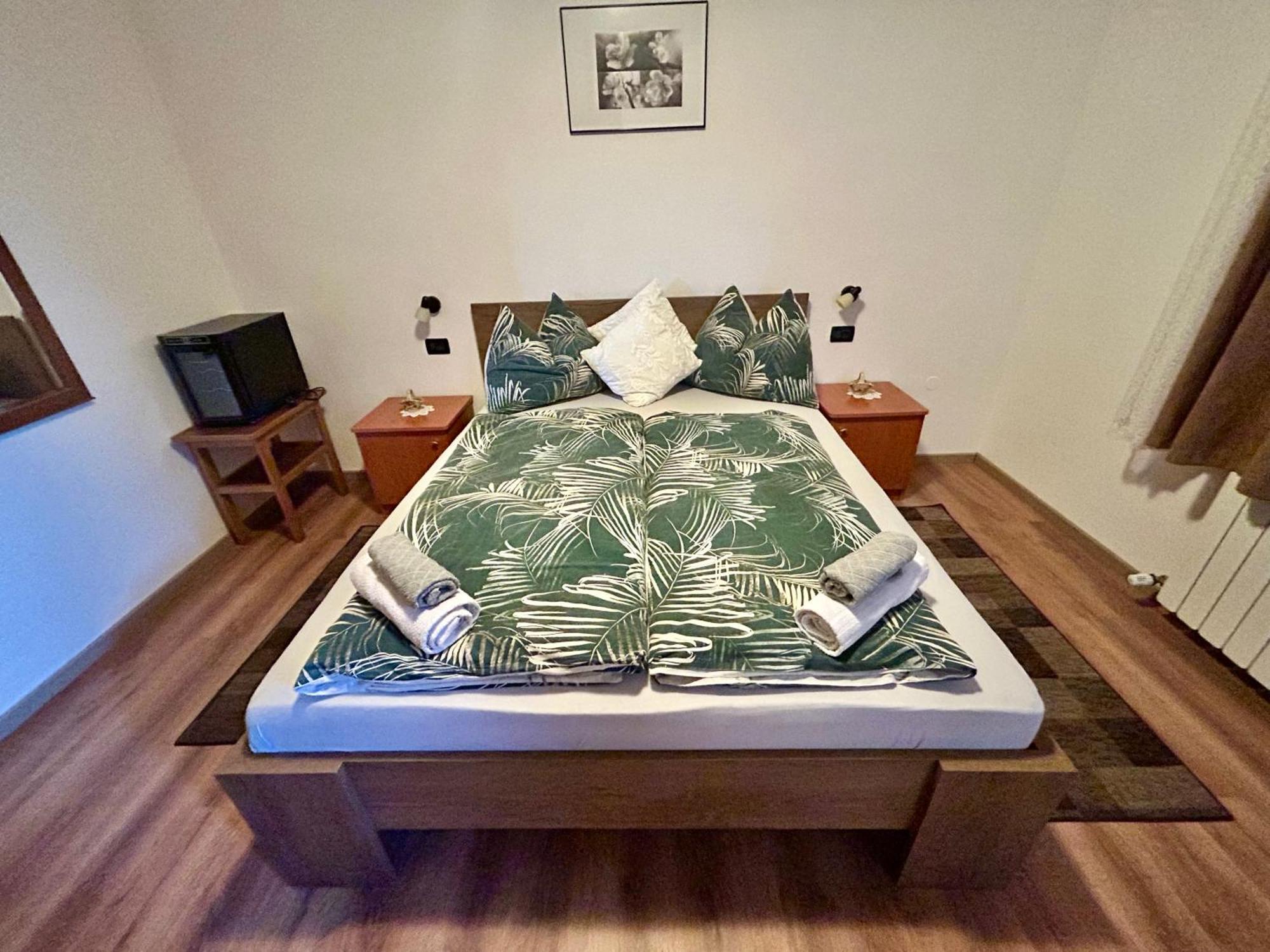 Guest House Casa Mia - Rooms & Apartments روفينج المظهر الخارجي الصورة