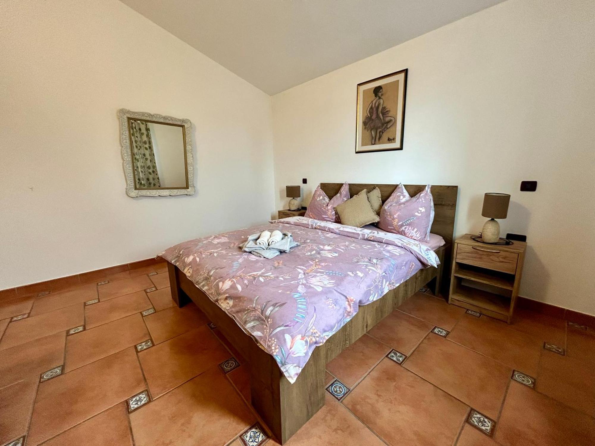 Guest House Casa Mia - Rooms & Apartments روفينج المظهر الخارجي الصورة