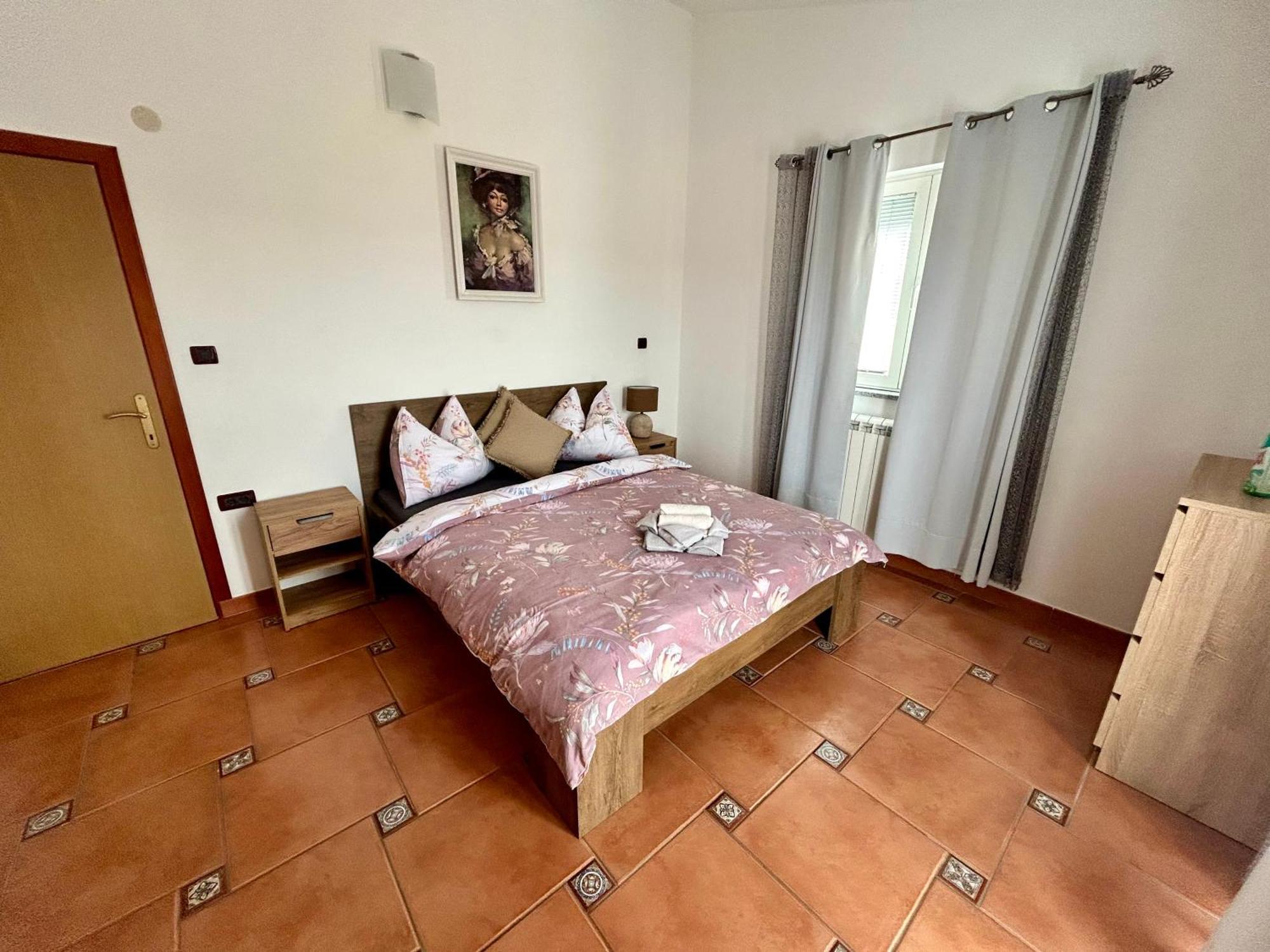 Guest House Casa Mia - Rooms & Apartments روفينج المظهر الخارجي الصورة