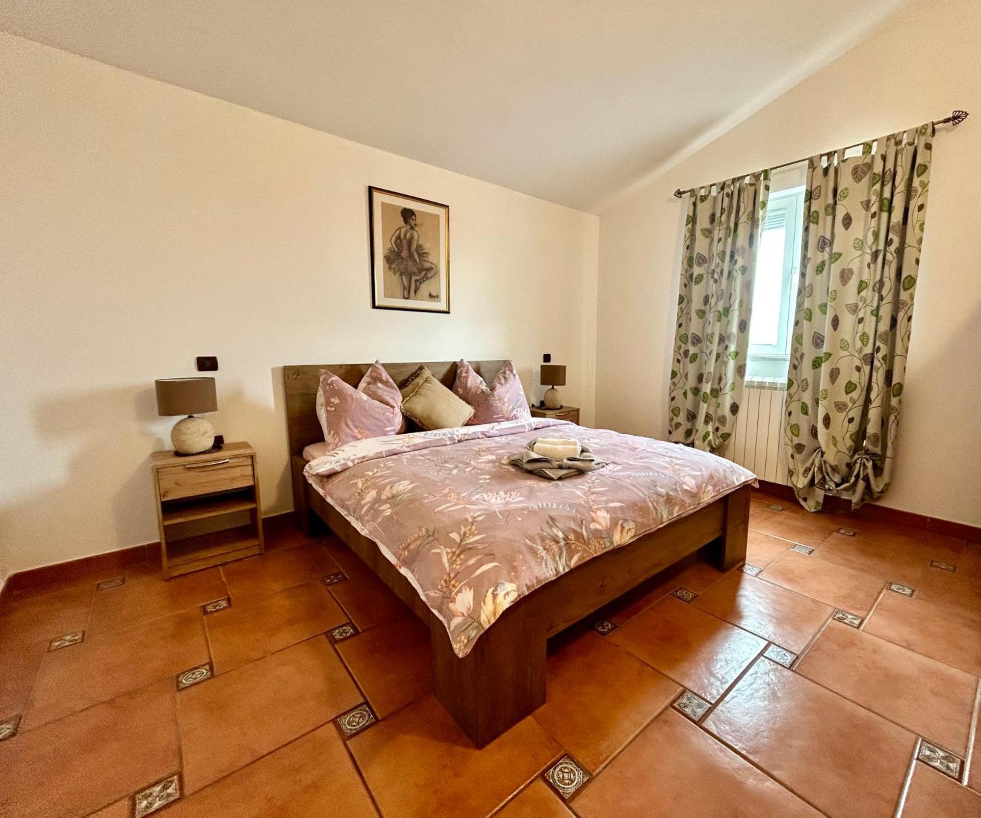 Guest House Casa Mia - Rooms & Apartments روفينج المظهر الخارجي الصورة