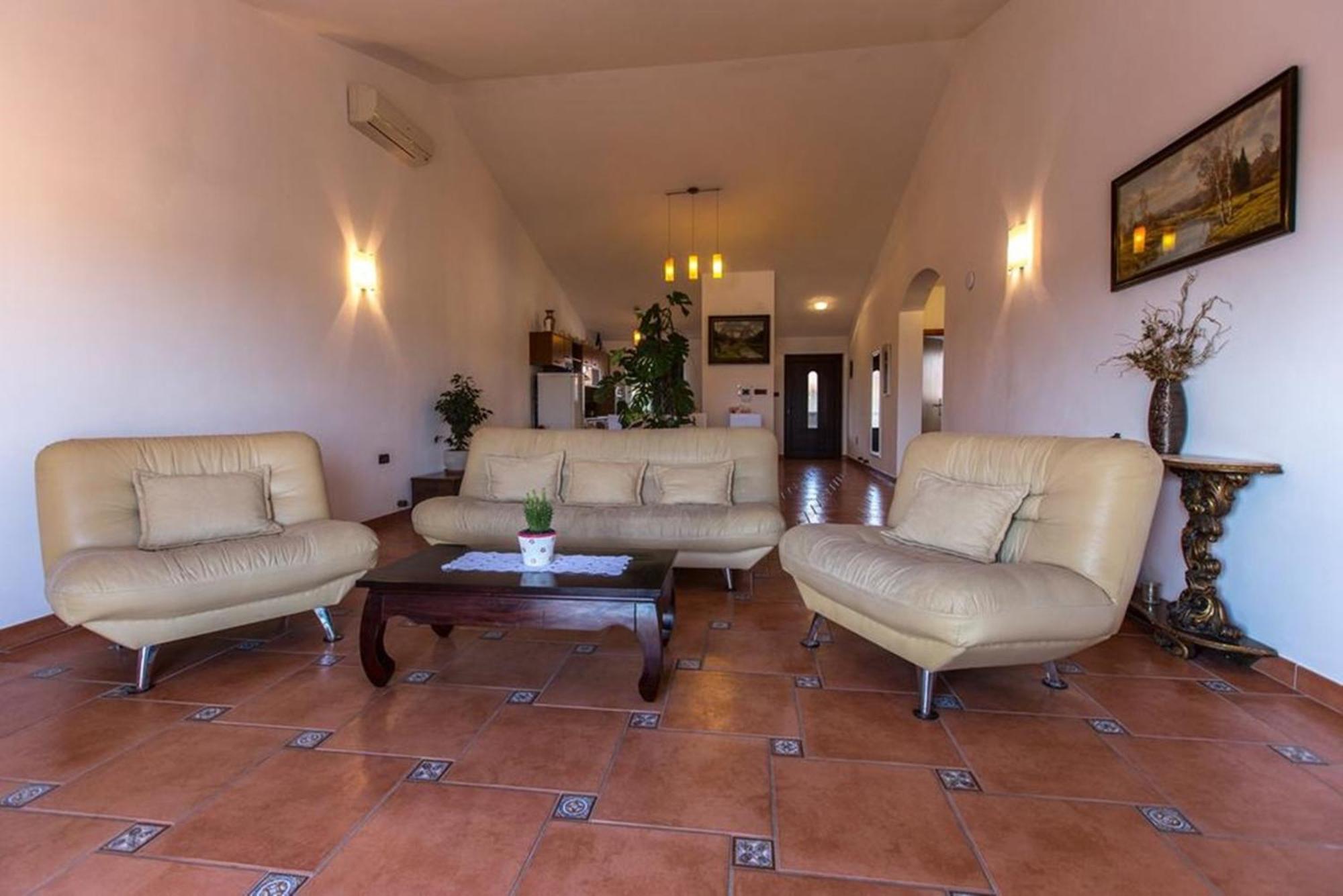 Guest House Casa Mia - Rooms & Apartments روفينج الغرفة الصورة