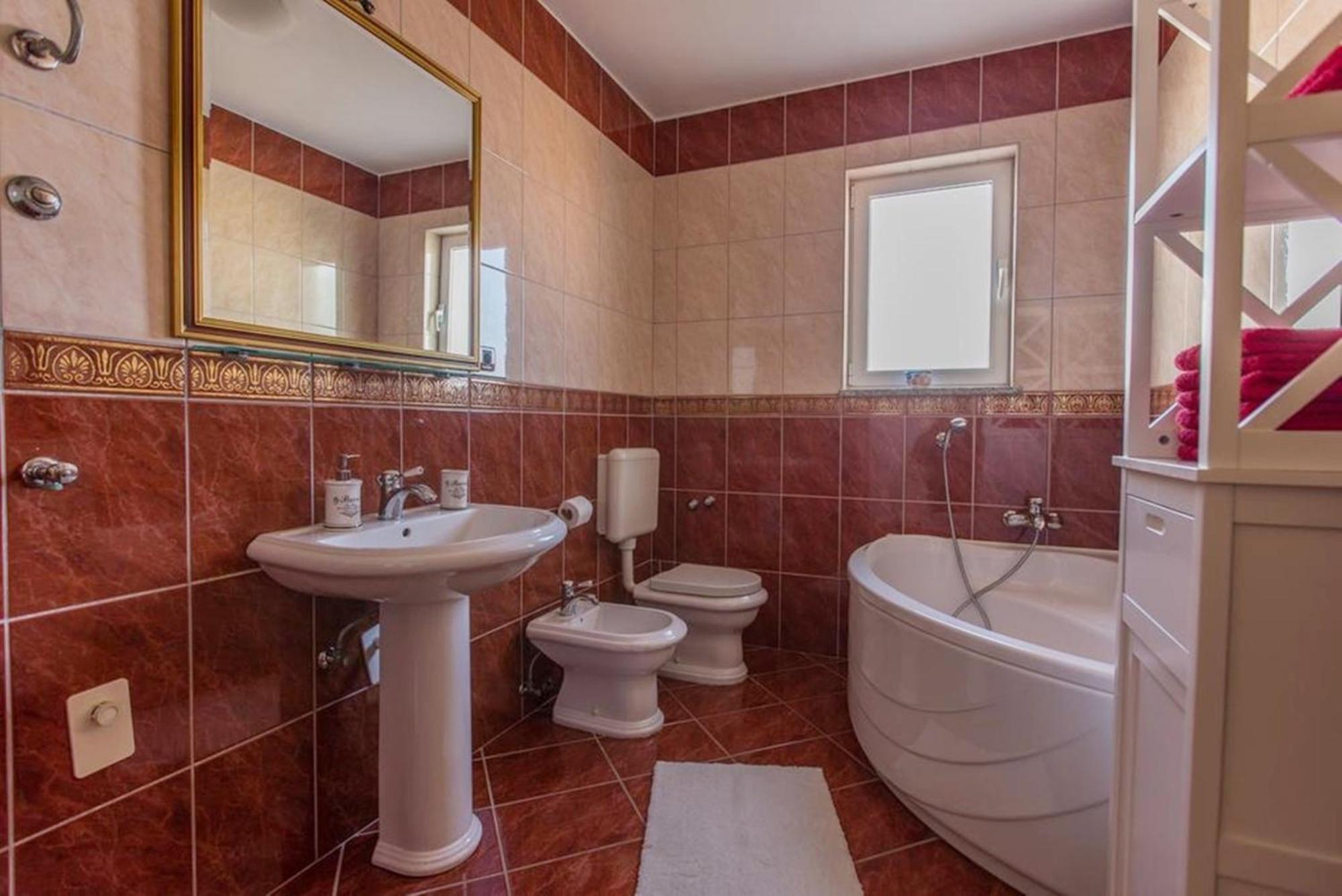 Guest House Casa Mia - Rooms & Apartments روفينج الغرفة الصورة