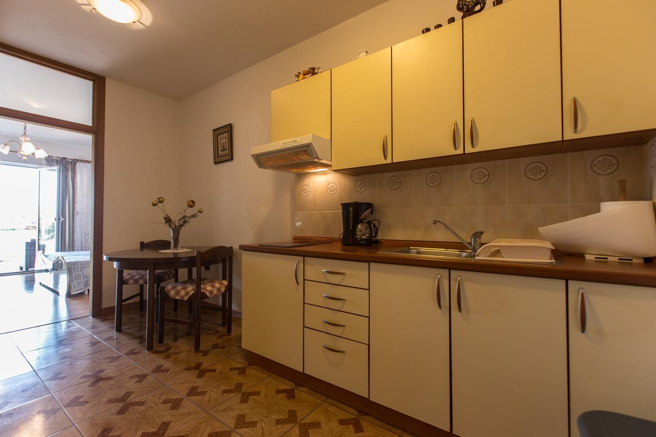 Guest House Casa Mia - Rooms & Apartments روفينج المظهر الخارجي الصورة